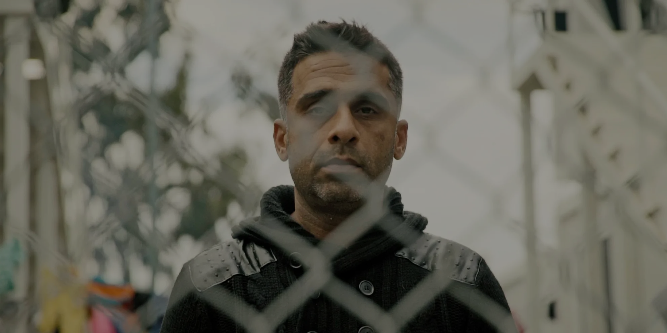 Presseartikel zu “Kein Land für Niemand”